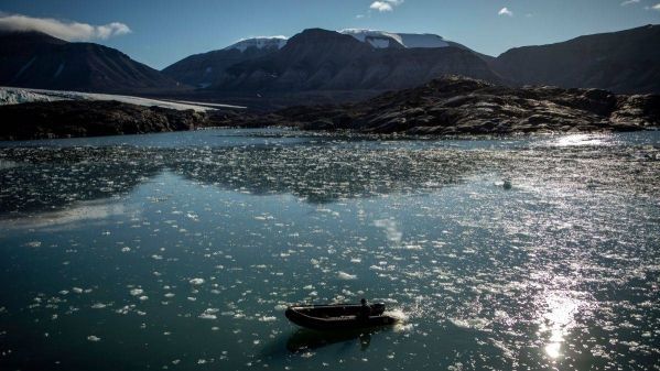 Nhìn lại thế giới 2020: Cuộc chiến với 'Mẹ thiên nhiên' chưa có hồi kết