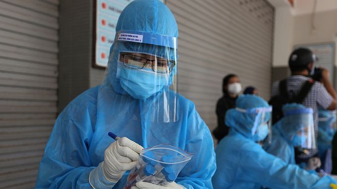 Covid-19 ở Việt Nam chiều 23/12: Thêm 1 ca mắc mới là người nhập cảnh ở Hà Nội