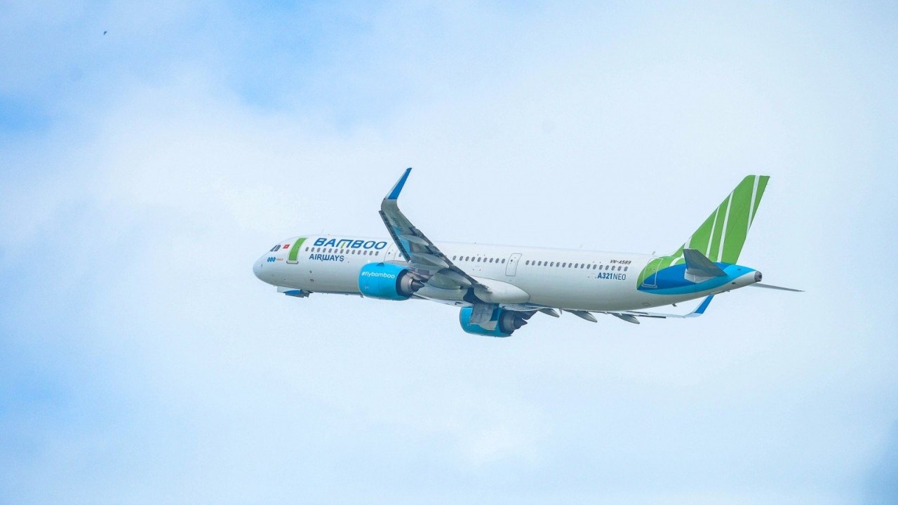 Nhu cầu tăng cao, các hãng hàng không dồn dập tăng tần suất khai thác các đường bay nội địa