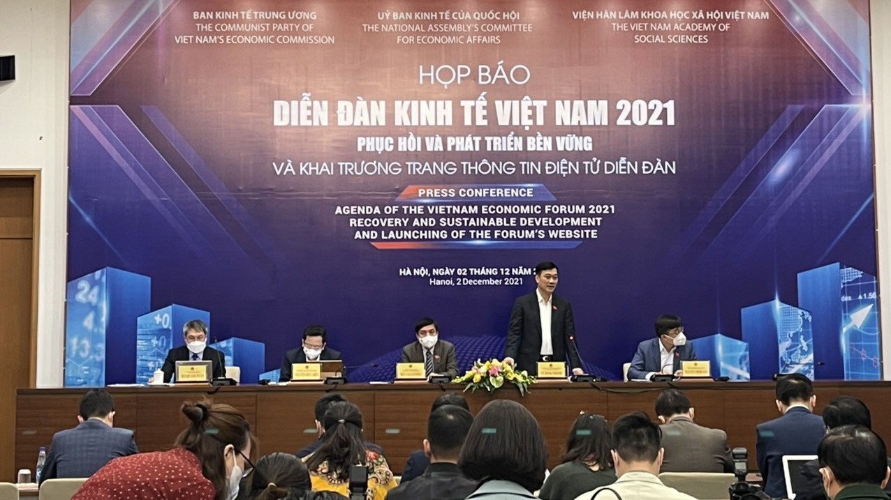 Diễn đàn Kinh tế Việt Nam: Đánh giá toàn diện, khách quan thực trạng nền kinh tế năm 2020 - 2021