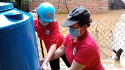 Cứu trợ khẩn cấp cho người dân Bình Định, Phú Yên bị ảnh hưởng bởi mưa lũ