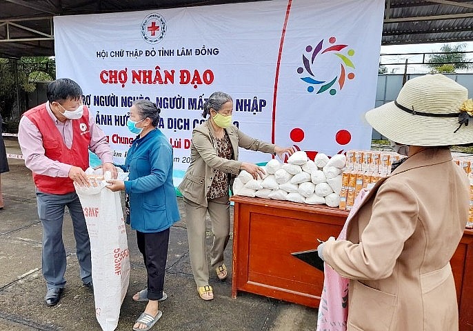 Đem yêu thương đến với người dân giữa mùa Covid-19