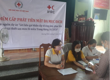 Trao sinh kế cho người dân vùng lũ Quảng Bình