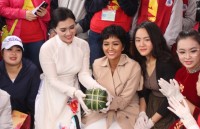 hai hoa hau duoc vinh danh la phu nu anh huong nhat viet nam 2019