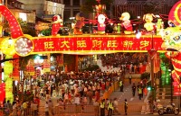 Phong tục đón Tết truyền thống đặc biệt của người Trung Quốc