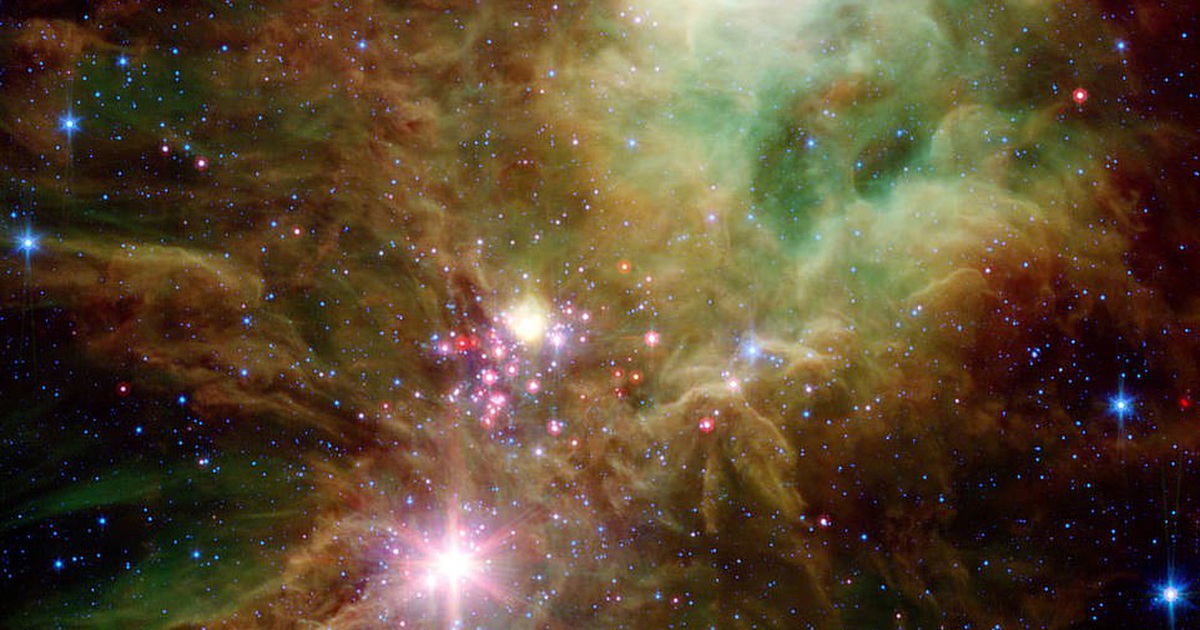 Kính viễn vọng không gian của NASA chụp được hình ảnh những bông tuyết vũ trụ kinh vien vong khong gian cua nasa chup duoc hinh anh nhung bong tuyet vu tru