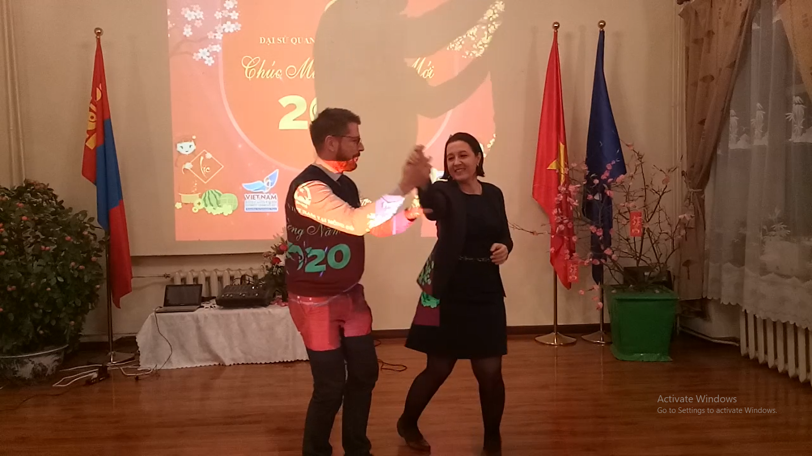 dai su quan viet nam tai mong co to chuc tet cong dong don xuan canh ty