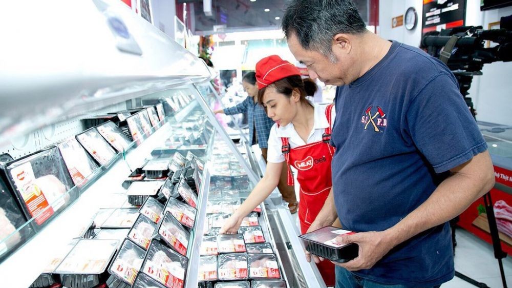 Giá heo hơi hôm nay 26/3: Miền Bắc, miền Nam điều chỉnh trái chiều; miền Trung, Tây Nguyên đi ngang