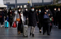 dich virus corona dung tiep tay cho tin giat gan