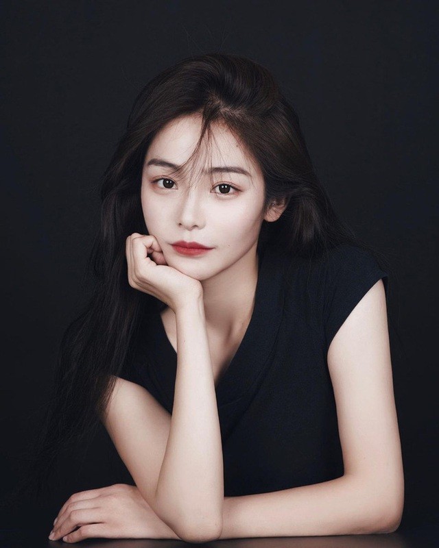 Ngắm nhan sắc Lưu Á Tây, diễn viên qua mặt Lưu Diệc Phi khi nhận đề cử giải SAGs 2021 Ngắm nhan sắc Lưu Á Tây, diễn viên qua mặt Lưu Diệc Phi khi nhận đề cử giải SAGs 2021