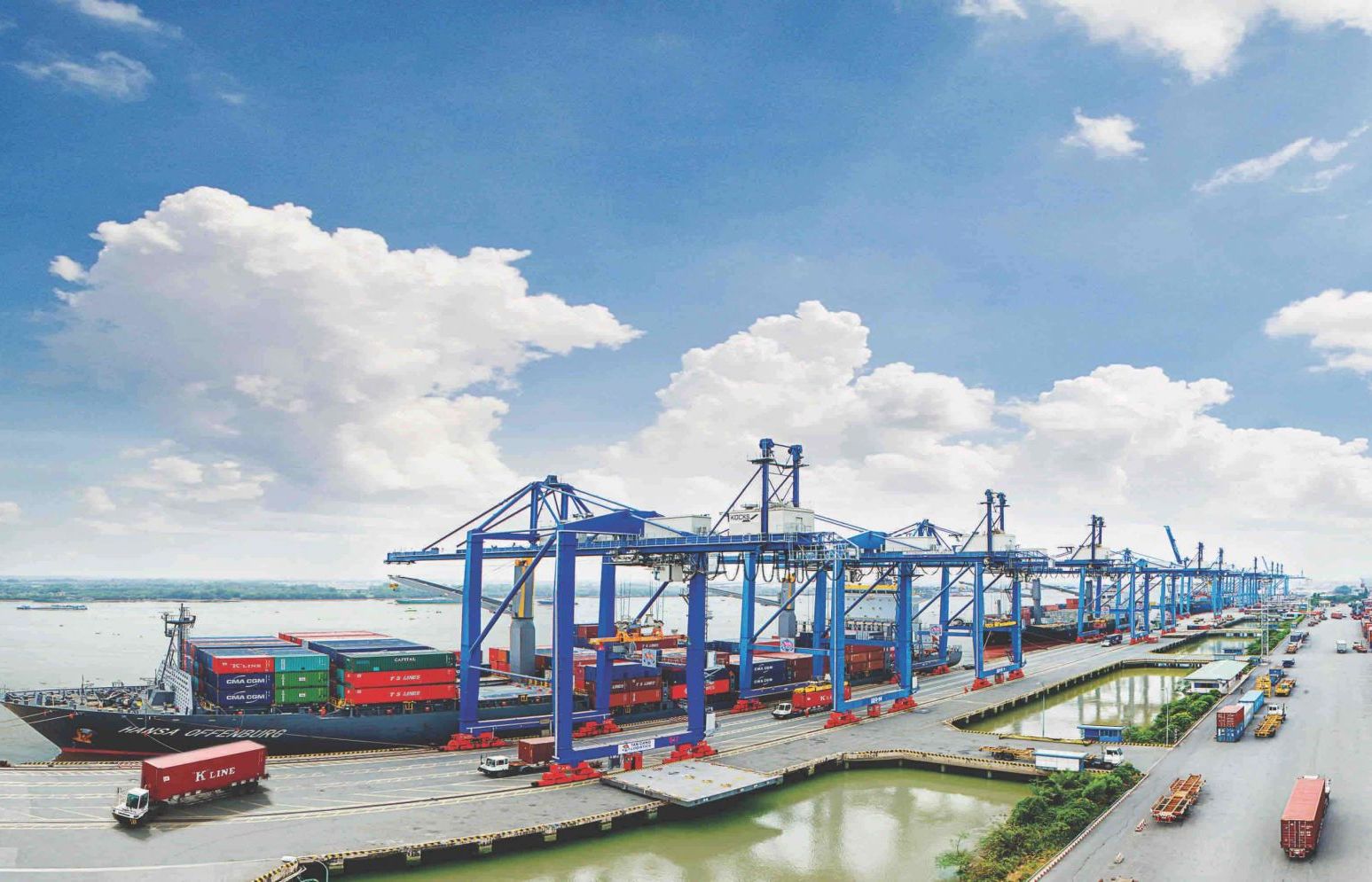 2 tháng đầu năm, kim ngạch xuất nhập khẩu của Việt Nam tăng nhẹ so với cùng kỳ năm trước