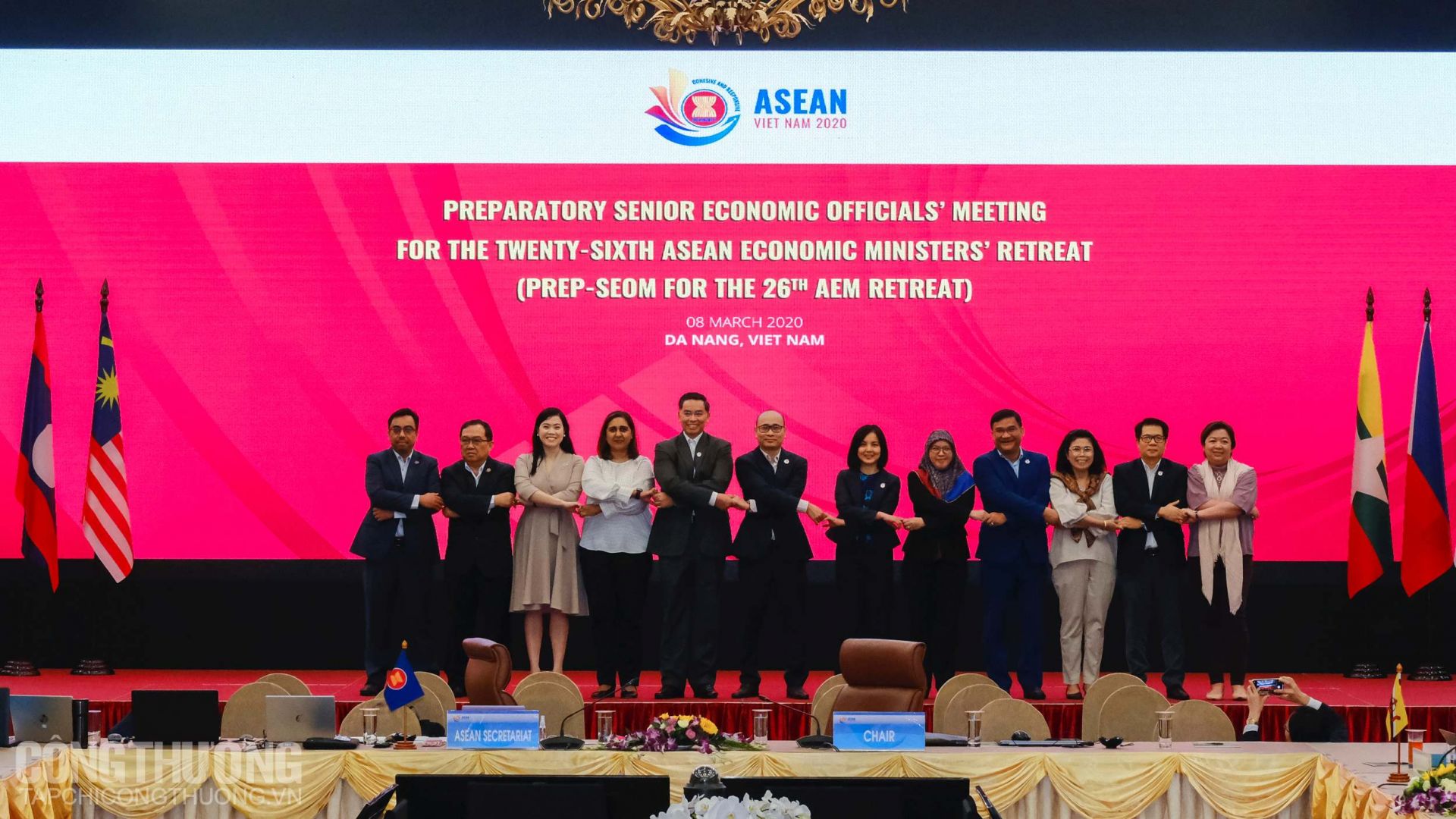 viet nam de xuat 13 uu tien cho hoi nghi bo truong kinh te asean hep aem lan thu 26