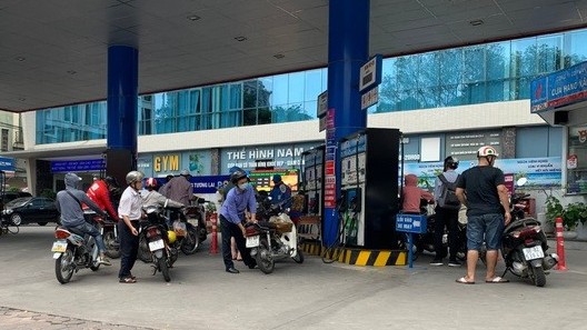 Giá xăng dầu sẽ tăng trở lại vào ngày mai 27/4?