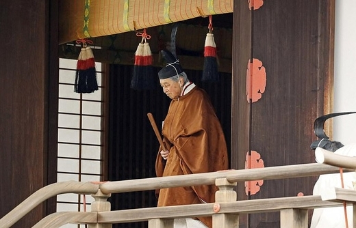 Nhật hoàng Akihito chính thức thoái vị