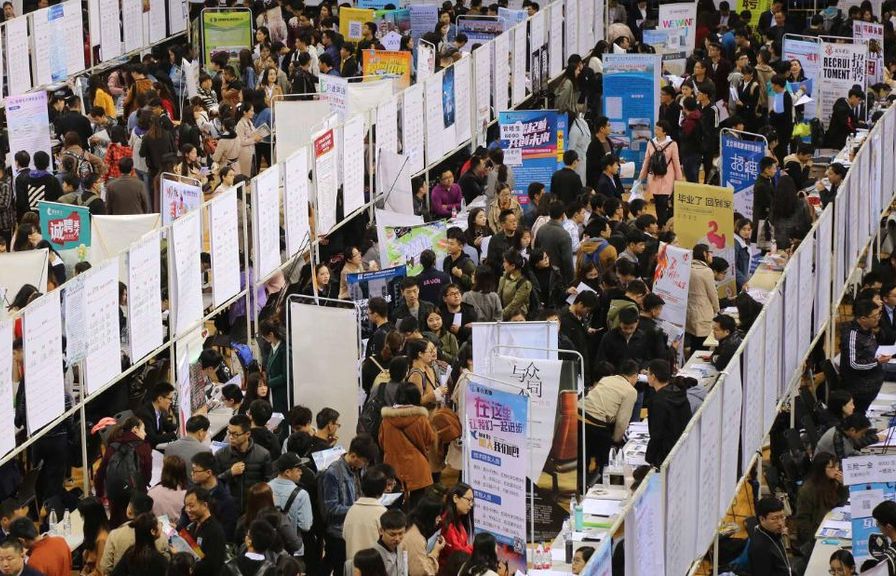 covid 19 can quet thi truong viec lam ty le that nghiep cua han quoc tang len muc cao nhat trong 10 nam