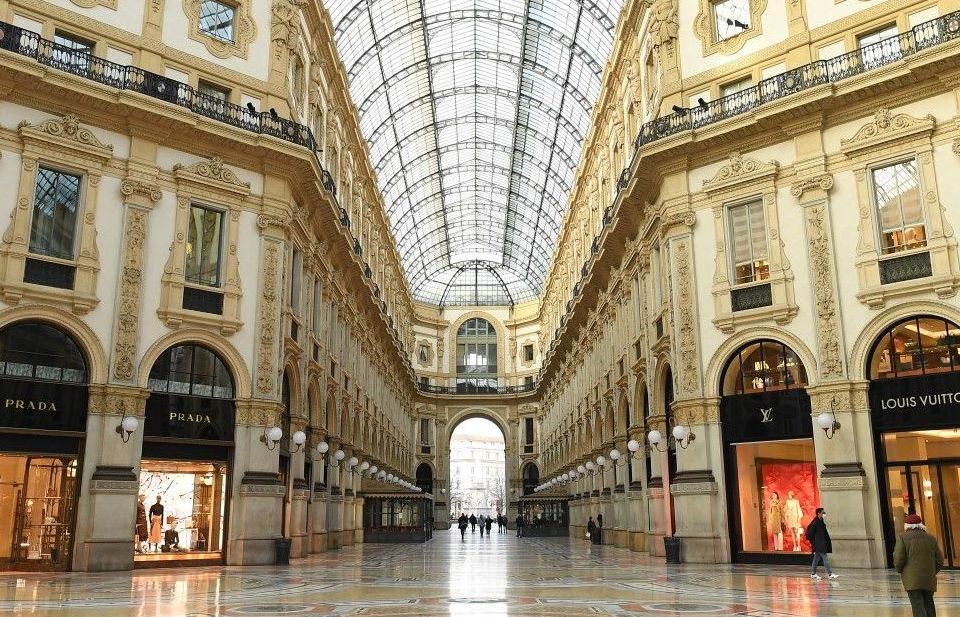 Dịch Covid-19: Sau hơn 2 tháng 'ngủ đông', hoạt động kinh doanh ở Italy từng bước trở lại bình thường