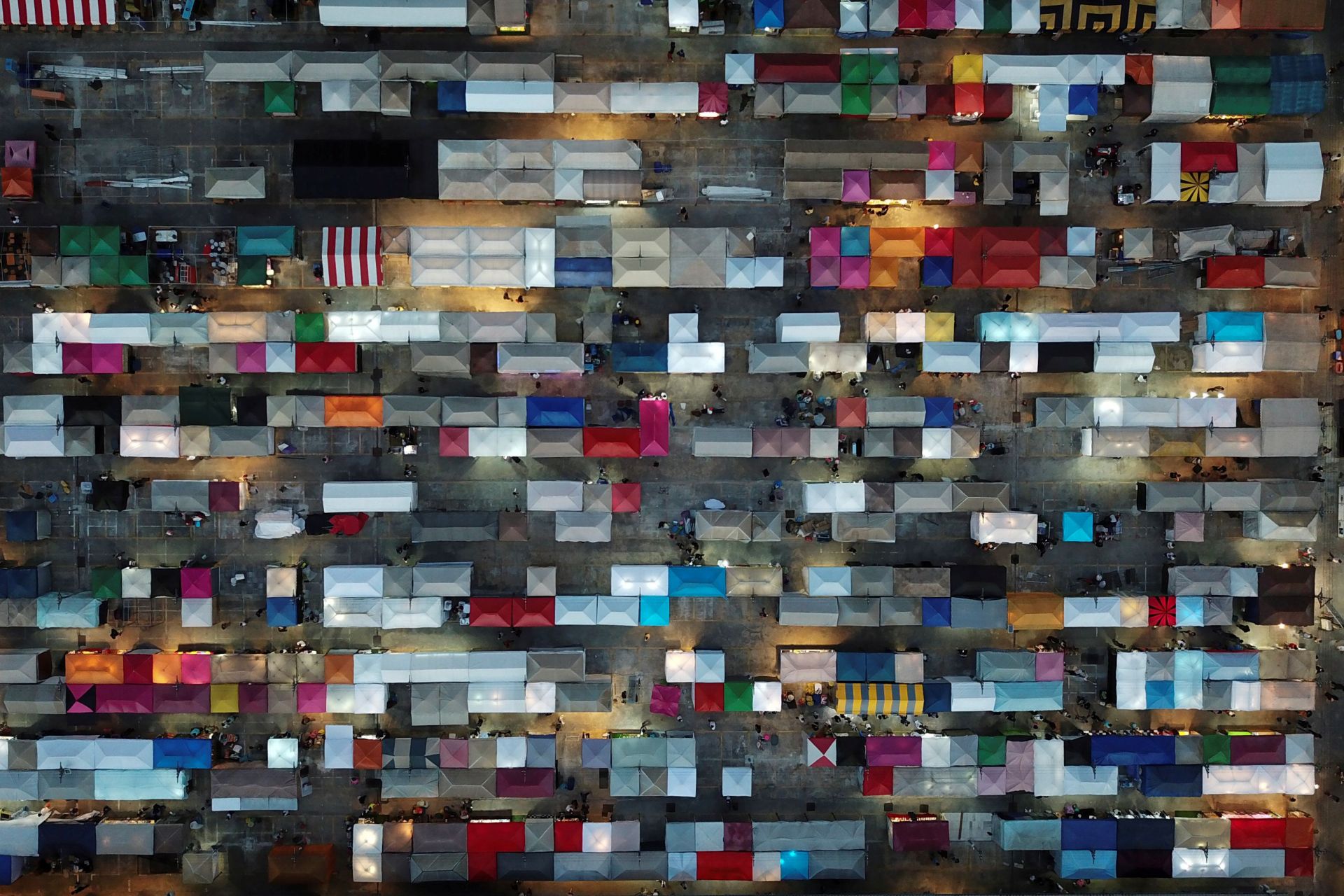 nhung buc anh ngo ngang ve the gioi trong dai dich covid 19 tu tren cao