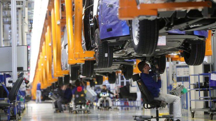 Kinh tế châu Âu chính thức suy thoái vì Covid-19. (Nguồn: CNBC)