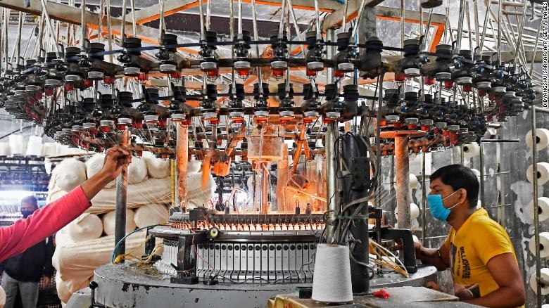 Covid-19 ở Ấn Độ là 'cơn ác mộng' với nhiều ngành công nghiệp quan trọng toàn cầu