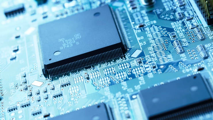 Các quốc gia nỗ lực ‘như thời chiến’ để giành huy chương vàng trong cuộc đua bán dẫn toàn cầu