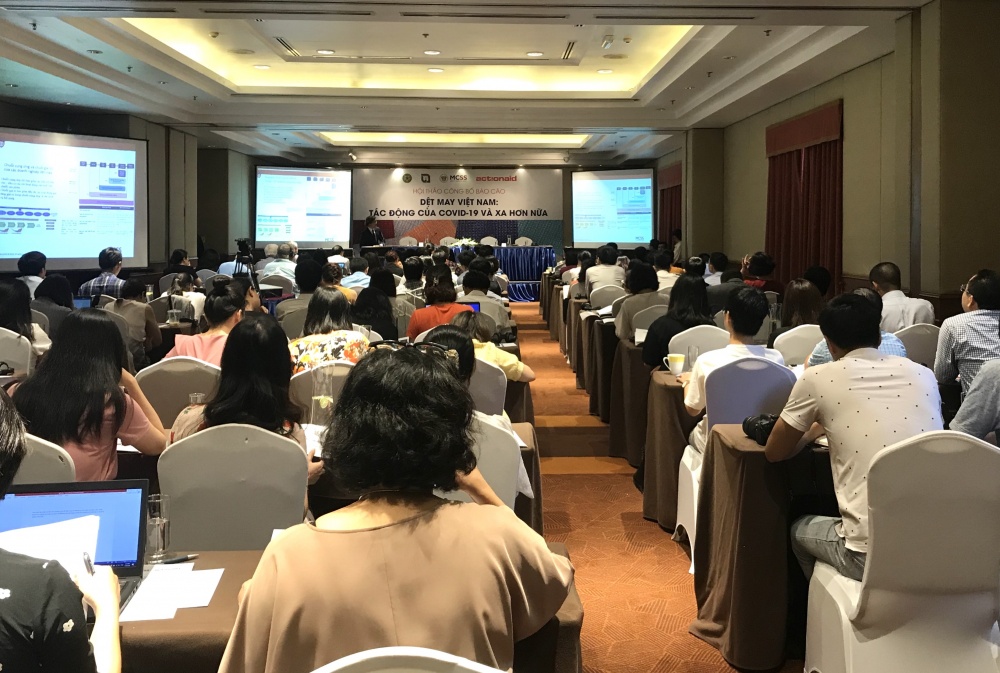 Toàn cảnh buổi công bố báo cáo. (Ảnh: G.T) 5616 img 6651