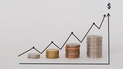 Giá vàng hôm nay 13/6: Giảm sâu, vàng thành 'nạn nhân' của đợt bán tháo, chuyên gia dự đoán bất ngờ