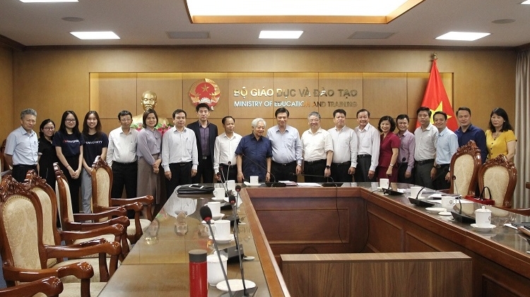 Đẩy mạnh công tác khuyến học, khuyến tài, xây dựng xã hội học tập giai đoạn 2021-2030