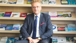 Chuyên gia Đức: Kinh tế Việt Nam đủ mạnh để tự mình thoát khỏi khủng hoảng Covid-19