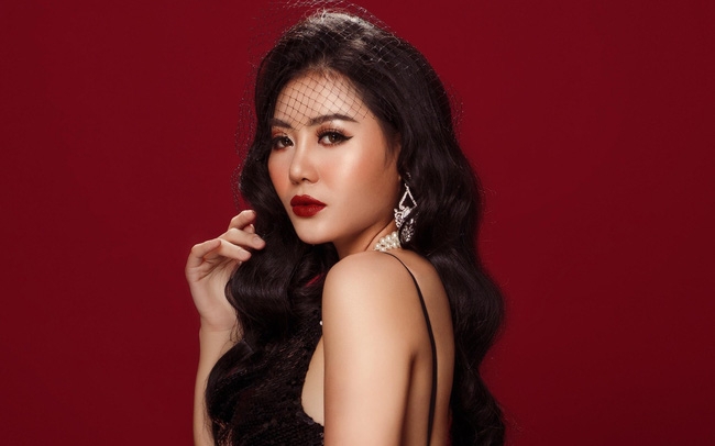 Thanh Hương: Tôi ‘chơi một ván bài’ chưa biết thắng, thua khi vào vai Lệ của Mùa hoa tìm lại. (Ảnh: Leon Lee) Thanh Hương: Tôi ‘chơi một ván bài’ chưa biết thắng, thua khi vào vai Lệ của Mùa hoa tìm lại. (Ảnh: Leon Lee)