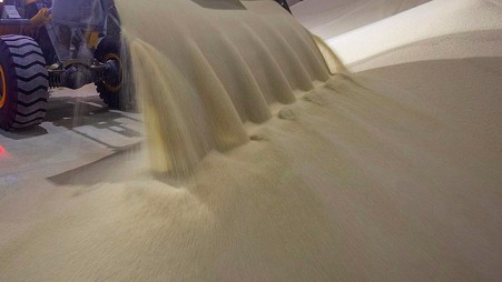 Giá lương thực tăng vọt, Mỹ bí mật thúc giục công ty mua phân bón Nga