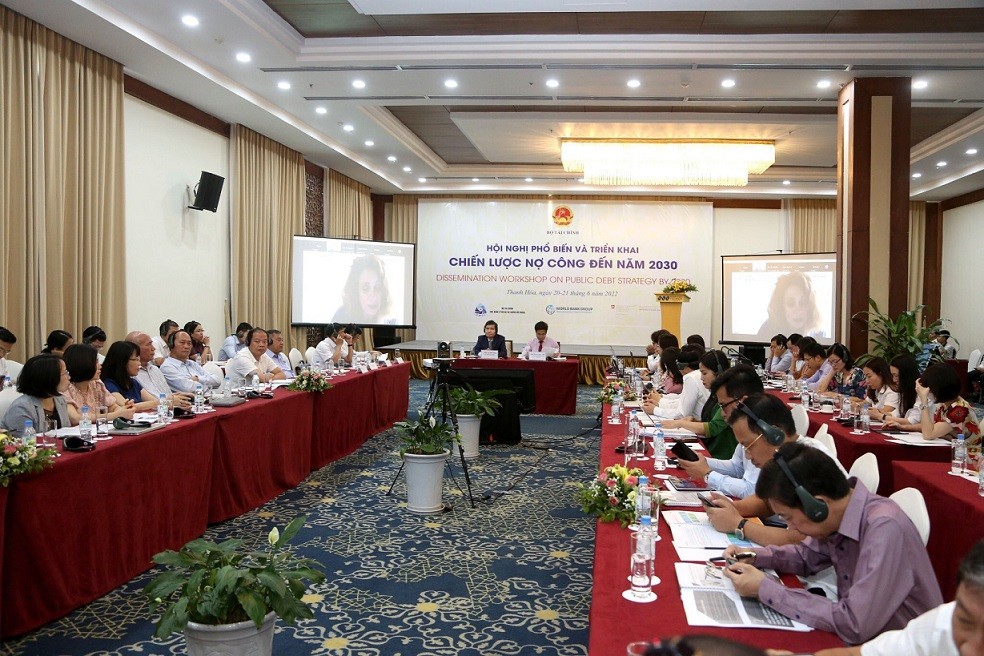 Đến năm 2030, phấn đấu nợ công không quá 60% GDP, nợ Chính phủ không quá 50% GDP