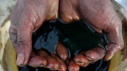 Lệnh cấm dầu Nga của Mỹ, châu Âu phản tác dụng, Moscow không dễ bị 'kìm chân'?