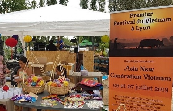 Cửa sổ văn hóa Việt Nam tại Lyon, Pháp