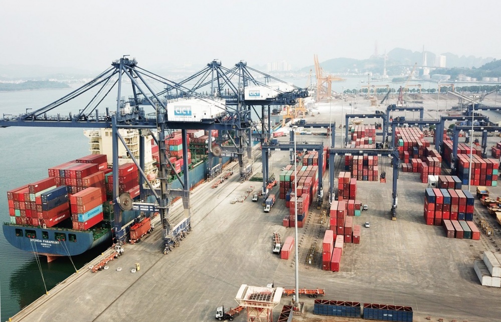 Vượt qua khó khăn nửa đầu 2020, Quảng Ninh khẳng định bản lĩnh, quyết tâm cán đích