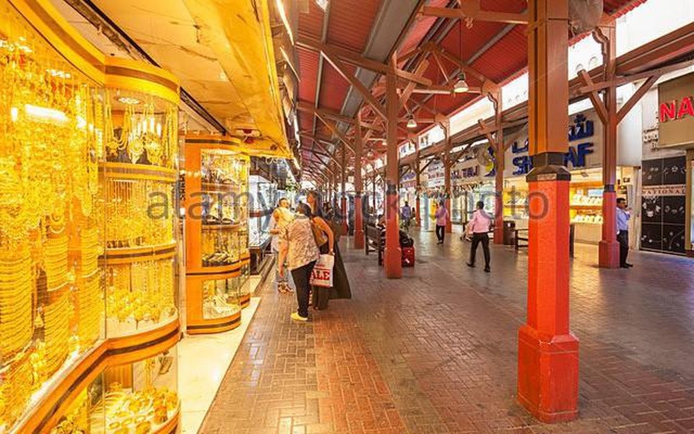 Nhiều thương nhân tìm tới Dubai (UAE) để mua vàng vì ở đây giá kim loại quý này rẻ hơn các quốc gia khác trên thế giới. (Ảnh: expedia) 1856 07dcb879863a6f64362b