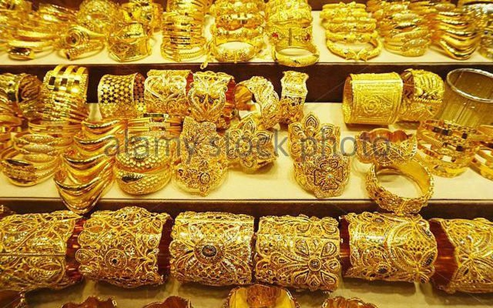 Tỷ giá vàng hàng ngày tại chợ được dựa trên tỷ giá vàng quốc tế. (Ảnh: alamy.com) 2508 3b07c6a2f8e111bf48f0