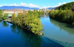 Hiện tượng lạ: Nơi hai con sông gặp nhau nhưng dòng nước không chịu hòa lẫn