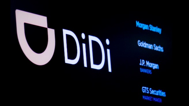 Hãng xe công nghệ Trung Quốc Didi bị thổi bay 17 tỷ USD sau đòn trừng phạt của Bắc Kinh