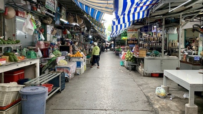 Covid-19: Hàng hóa tại 'điểm nóng' phía Nam dồi dào, sức mua giảm, giá cả ổn định