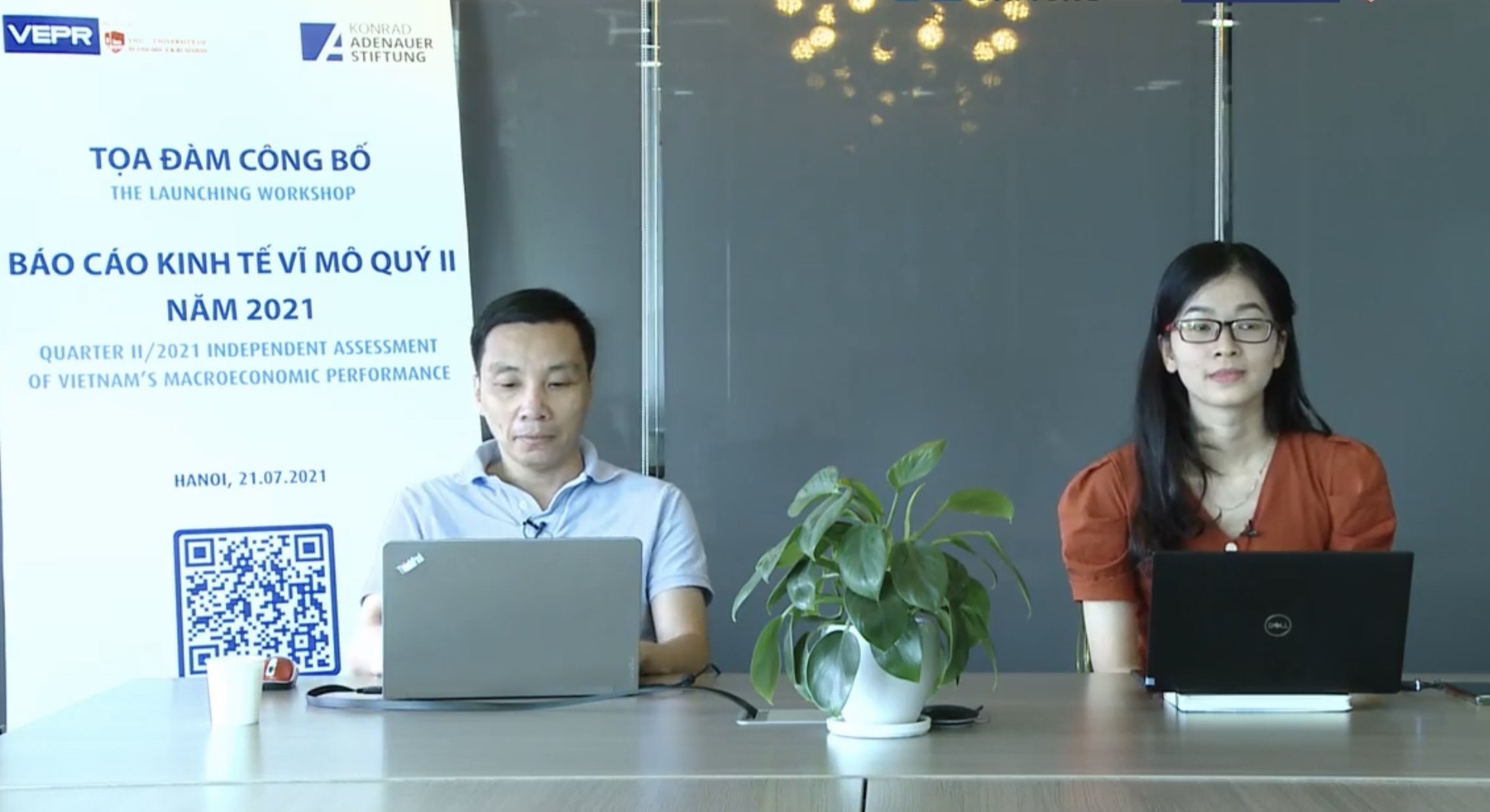 VEPR: Nếu thuận lợi, kinh tế Việt Nam có thể tăng trưởng 5,4-6,1% trong năm 2021 VEPR: Nếu thuận lợi, kinh tế Việt Nam có thể tăng trưởng 5,4-6,1% trong năm 2021