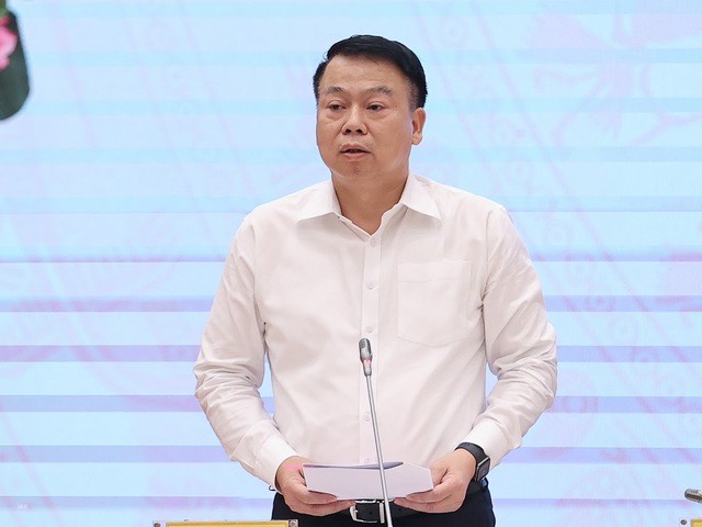 Giải pháp bình ổn giá xăng Giải pháp bình ổn giá xăng