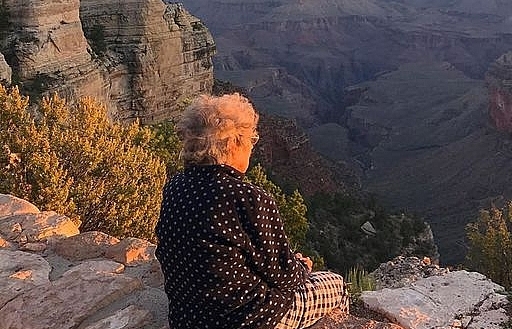 Cụ bà 89 tuổi đi 'phượt' khắp nước Mỹ