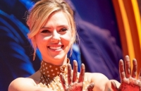 diem danh nhung bong hong quyen luc hollywood