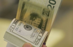 Tỷ giá USD hôm nay 19/8: USD rơi vào xu hướng giảm dài hạn, mất vai trò kênh trú ẩn an toàn
