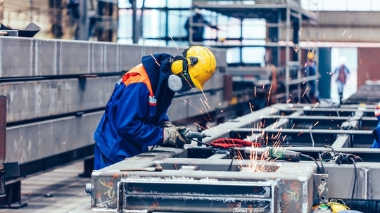 Mỹ sẽ áp thuế chống bán phá giá đối với ống thép nhập khẩu từ Nga, Ukraine và Hàn Quốc