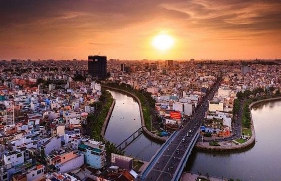 Việt Nam sắp bắt kịp “công xưởng” của thế giới