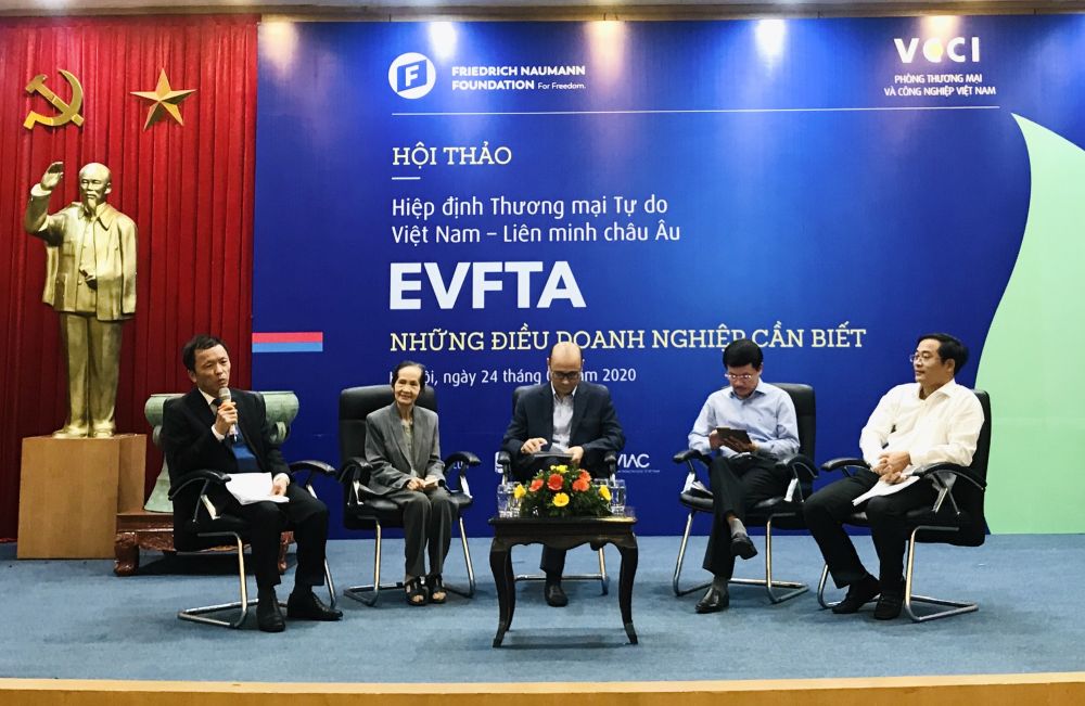 Chủ tịch VCCI Cùng nắm tay nhau vun xới cây đời xanh tươi EVFTA chu tich vcci cung nam tay nhau vun xoi cay doi xanh tuoi evfta