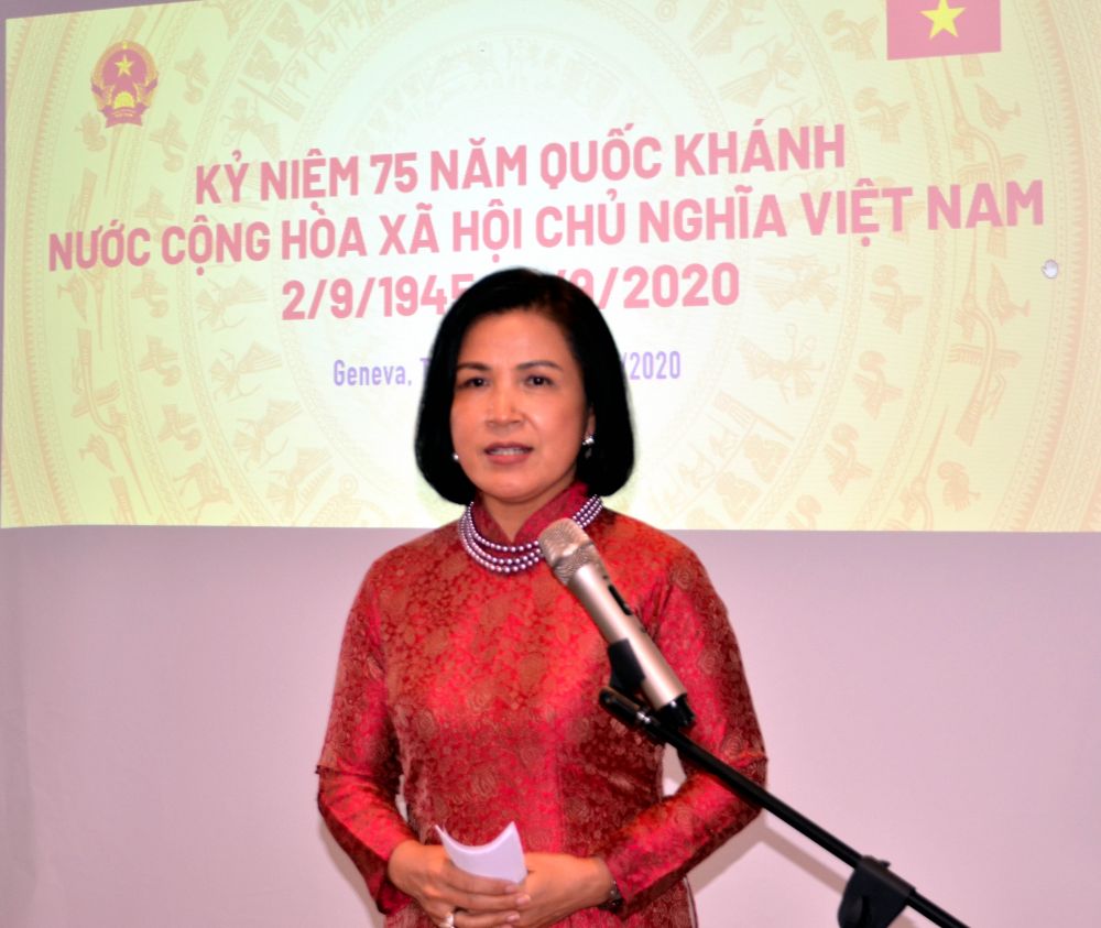 Gặp gỡ cộng đồng người Việt Nam tại Thụy Sỹ nhân kỷ niệm 75 năm Quốc khánh Việt Nam