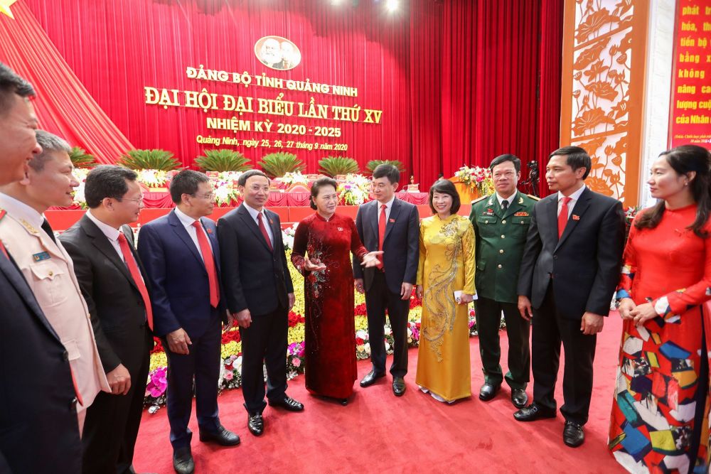 chum anh toan canh dai hoi dai bieu dang bo tinh quang ninh lan thu xv