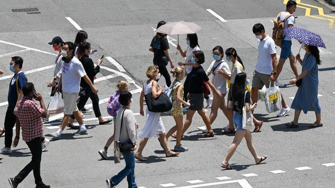 Giữa tâm dịch Covid-19, một số quốc gia Đông Nam Á chọn mở cửa lại nền kinh tế